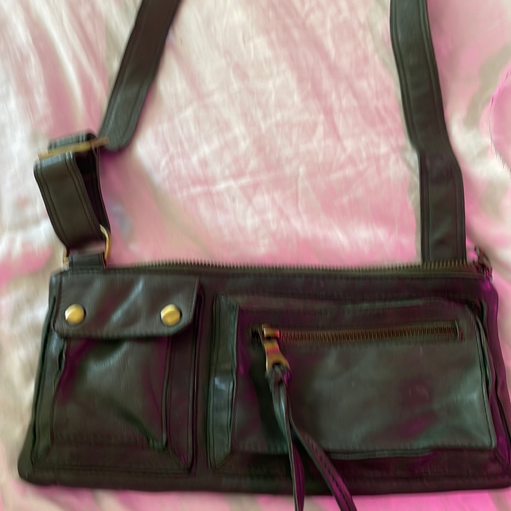 Skinny Clutch
